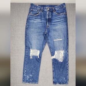 Levis 501 Distressed Style Medium Wash 100% Cotton Denim Jeans 31 × 26